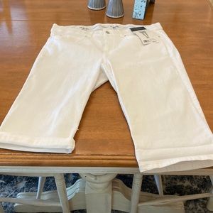 NEW Rafaela white cropped jeans, size 14